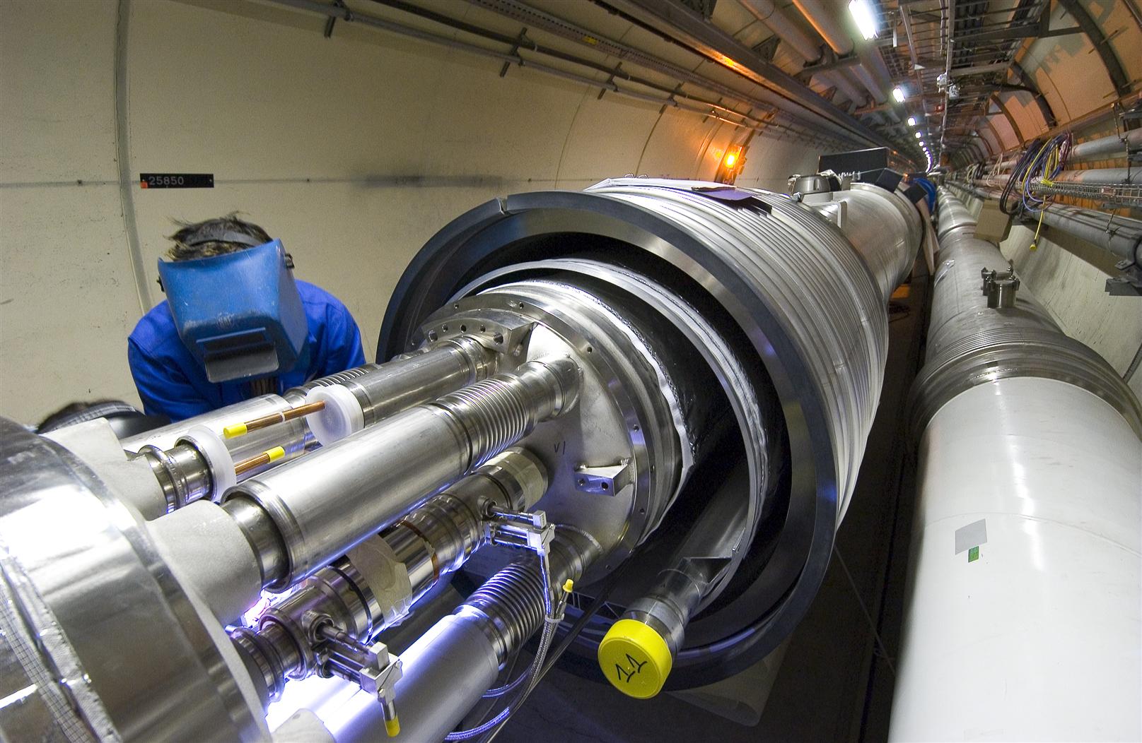 The very first interconnection has now been made between two cryomagnets for the LHC. The 1,700 interconnections for the whole collider will require 123,000 separate welding and assembly operations.